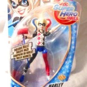 DC Super Hero Girls Harley Quinn Action Figure